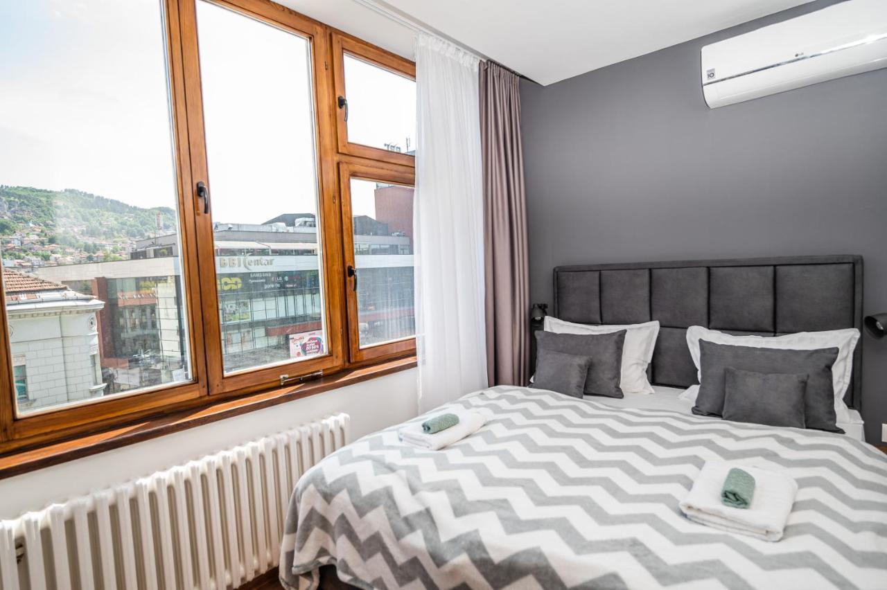 Modern And Bright Apartments - Main Street Сараєво Екстер'єр фото