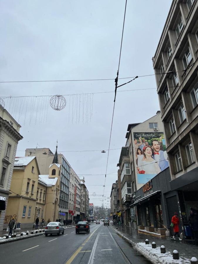 Modern And Bright Apartments - Main Street Сараєво Екстер'єр фото