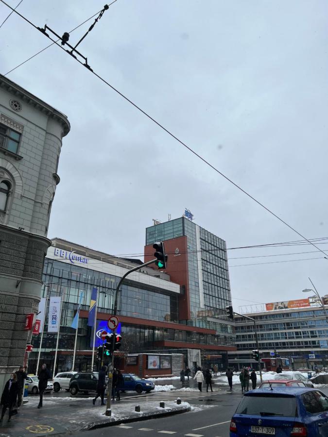 Modern And Bright Apartments - Main Street Сараєво Екстер'єр фото